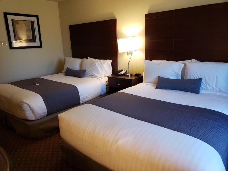 Cobblestone Inn & Suites - Merrill المظهر الخارجي الصورة